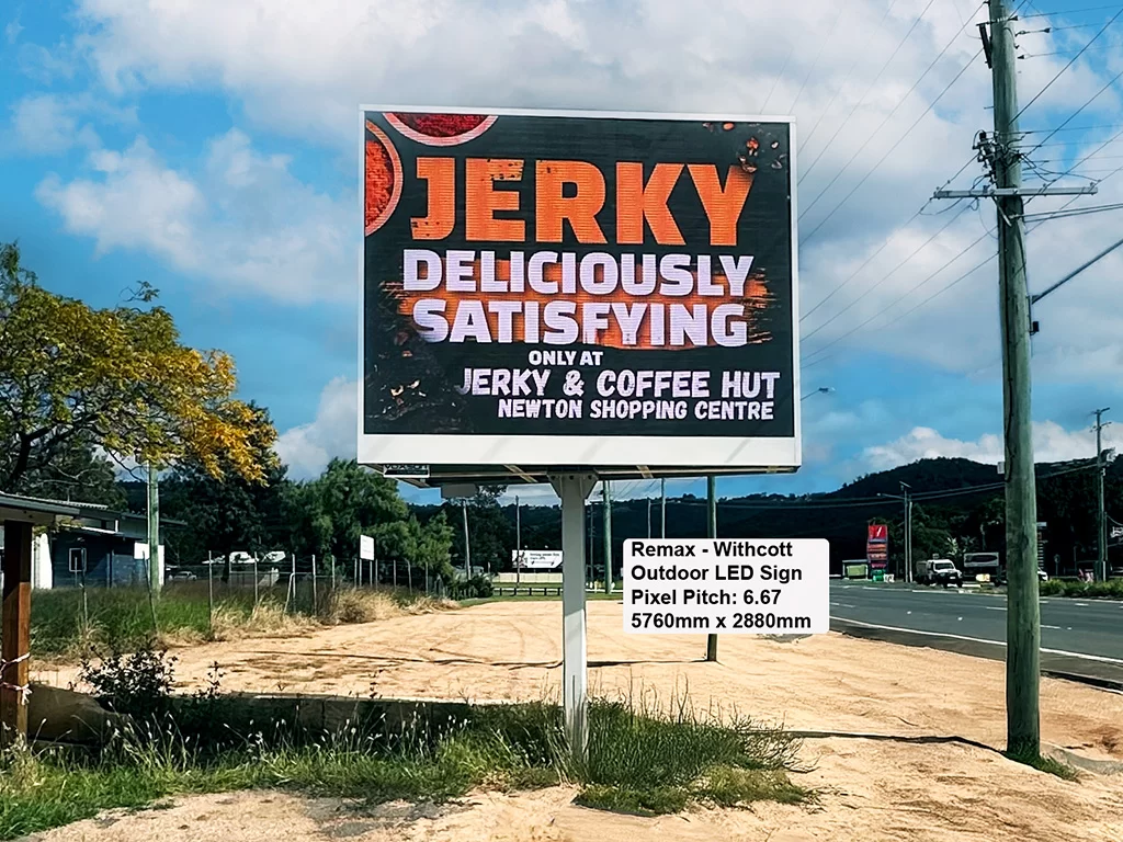 voxson-sign-installations-outdoor-_0001_Remax03